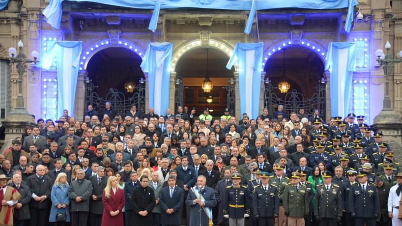 Jaldo: "Honremos a nuestros próceres con la unidad de los tucumanos y argentinos"