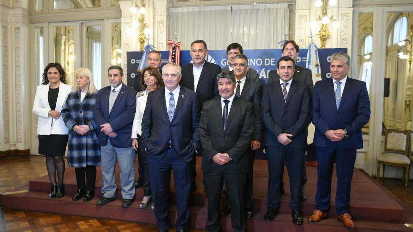 Acevedo recibió al embajador de Estados Unidos Marc Stanley