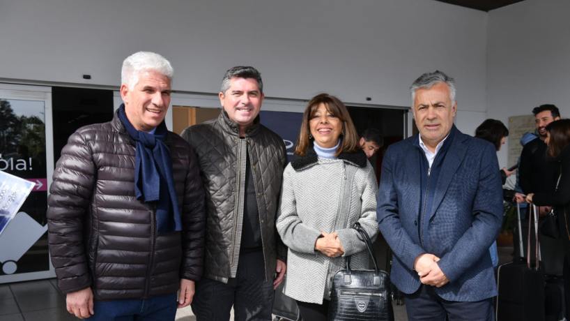 Llegaron a Tucumán los gobernadores que firmarán el Pacto de Mayo