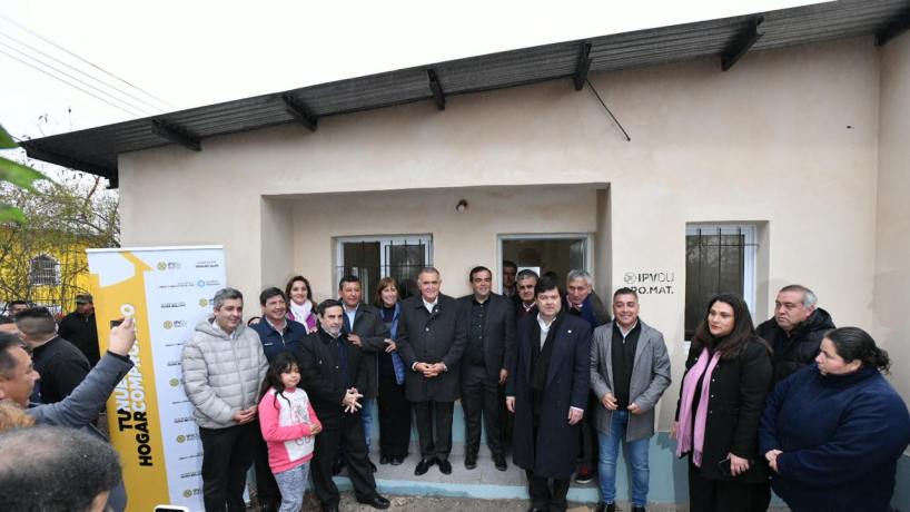 PROMAT: Jaldo entregó siete viviendas en El Bracho y el Cevilar