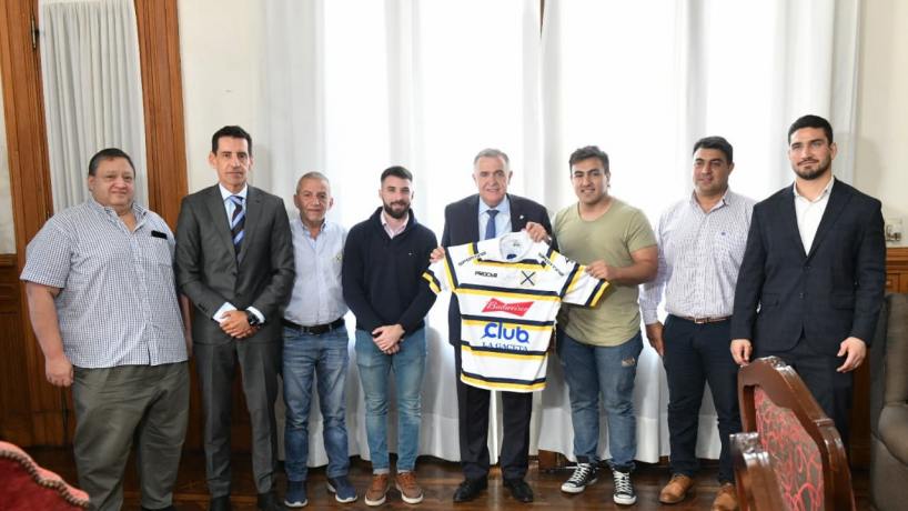 El Gobernador recibió a los ganadores del Torneo Regional del NOA