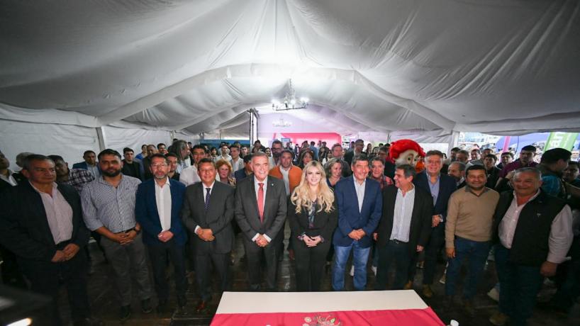 Jaldo encabezó la inauguración de la 13° edición de la Expo Lules Productivo