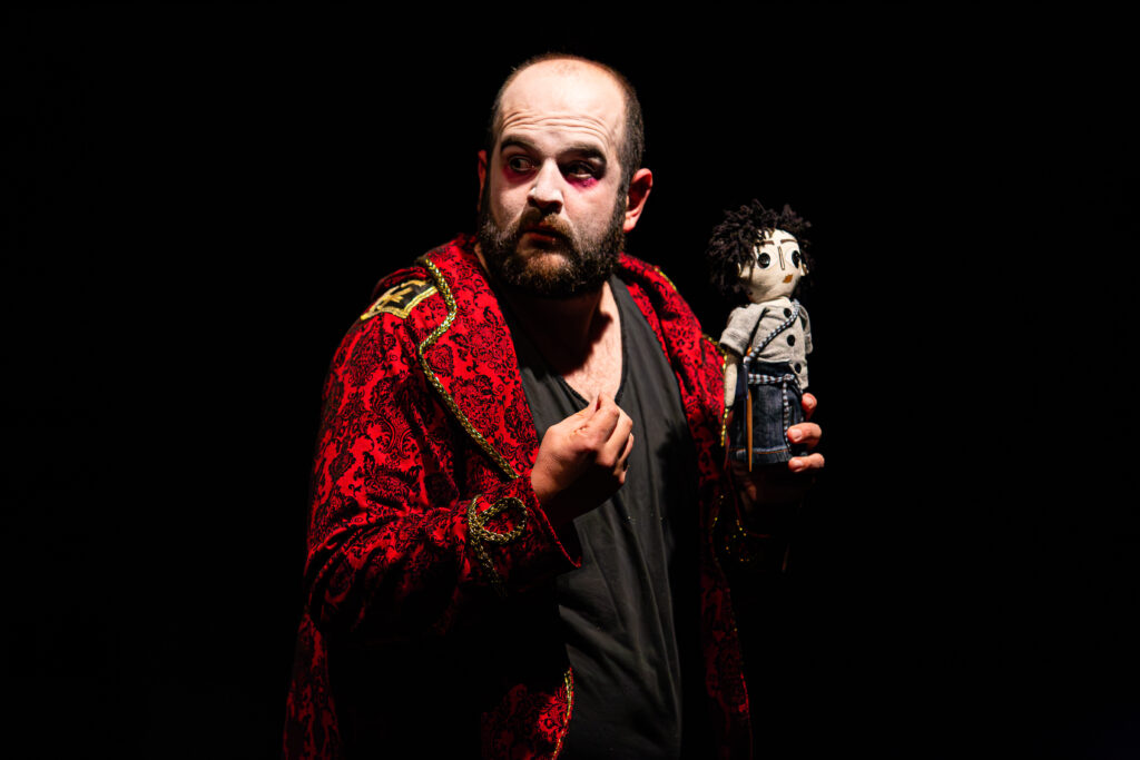 La historia de un pueblo partido en dos mitades