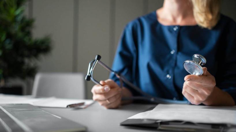 El Gobierno de Milei habilita a las prepagas a limitar la cobertura de los afiliados - Tucumán