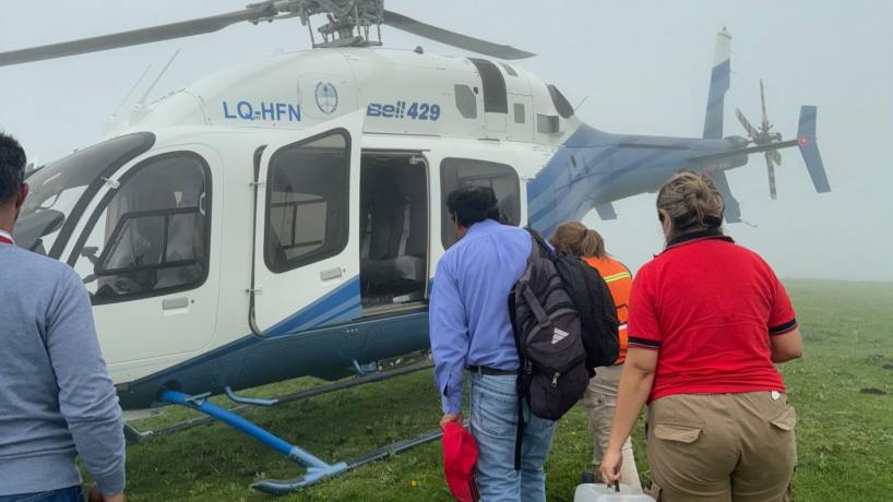 El helicóptero de la Provincia trasladó de urgencia a una paciente de Mala Mala, en alta montaña - Tucumán