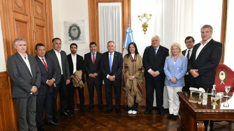 Jaldo recibió a la ministra de Capital Humano de la Jaldo recibió a la ministra de Capital Humano de la Nación, Sandra Pettovello