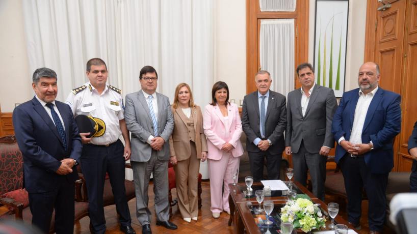 Jaldo recibió a la ministra de Seguridad de la nación, Patricia Bullrich