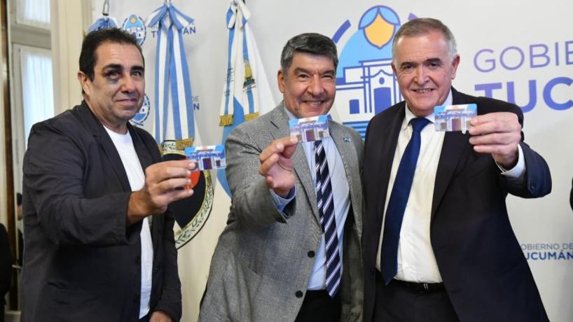 "Gracias a Dios": La Burra Mansilla reveló qué le pasó en la cara después de la foto en Casa de Gobierno - Tucumán