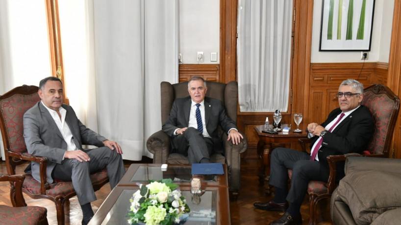 Recomposición salarial: "En un mes inyectaremos 300 mil millones en el circuito financiero"