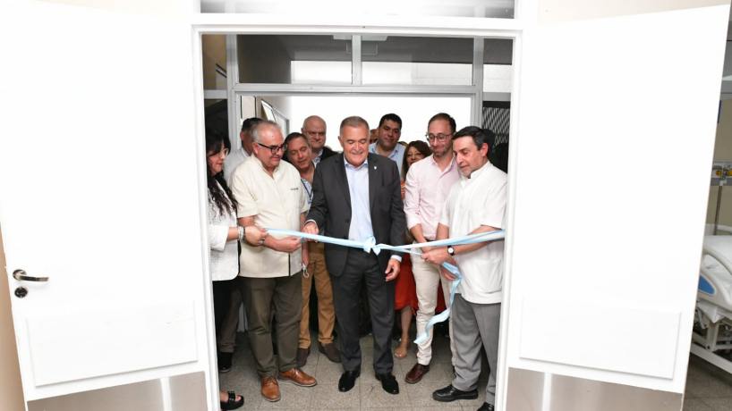 Jaldo dejó inaugurado el nuevo shock room del hospital Padilla
