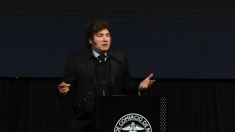 Javier Milei: "Seguiremos bajando la inflación y reduciendo el gasto público para poder quitar impuestos" - Tucumán