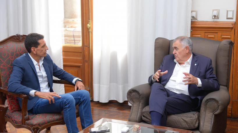 Jaldo y el legislador Vargas Aignasse coordinan la llegada de 100 pistolas electrónicas