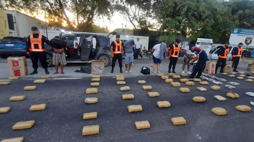 "La Policía no será tibia": se conocieron nuevos detalles del último golpe al narcotráfico en Tucumán - Tucumán