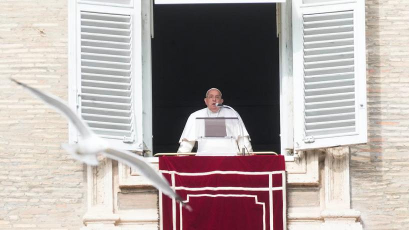 Consternación mundial: el Papa Francisco sufrió una crisis respiratoria y está en estado "crítico" - Tucumán