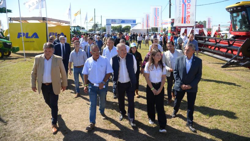 Jaldo en la Expo Apronor: "Acompañamos el esfuerzo y el sacrificio de los productores" - Tucumán