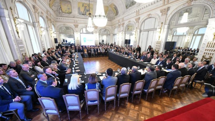 Jaldo y su gabinete ampliado evaluaron el avance de las tareas en todas las áreas