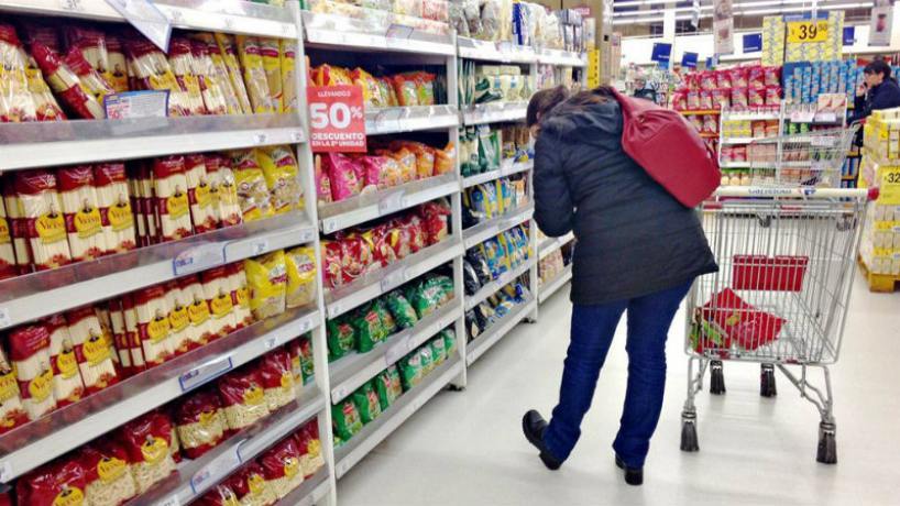 Una familia tucumana necesitó en marzo más de $900.000 para no caer en la pobreza - Tucumán