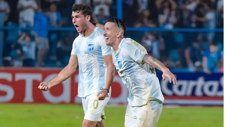 Un triunfo que cierra un torneo olvidable: Atlético Tucumán derrotó 1-0 a Lanús